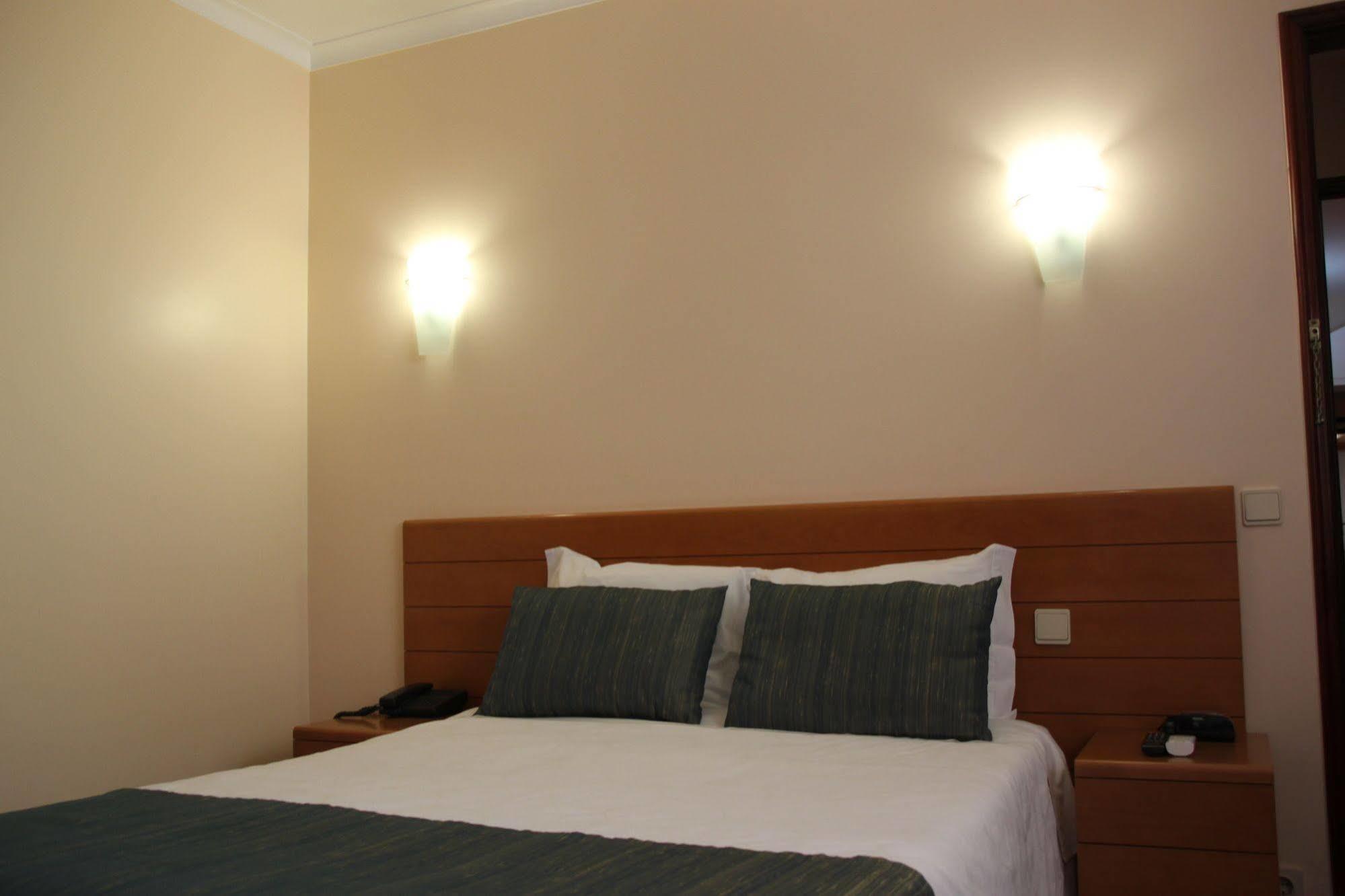 Quasar Hotel