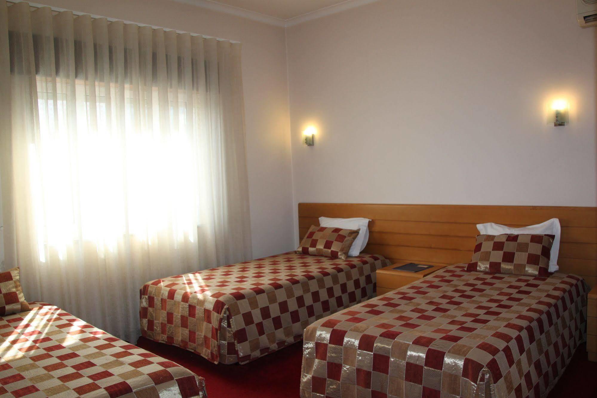 Hotel Quasar 2*